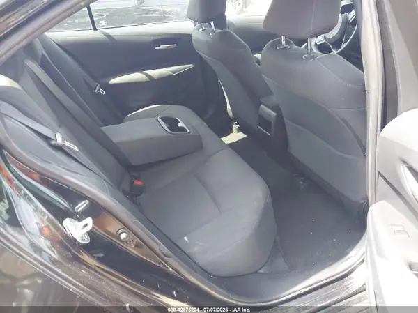 5YFEPMAEXMP241756 2021 TOYOTA COROLLA - Image 8