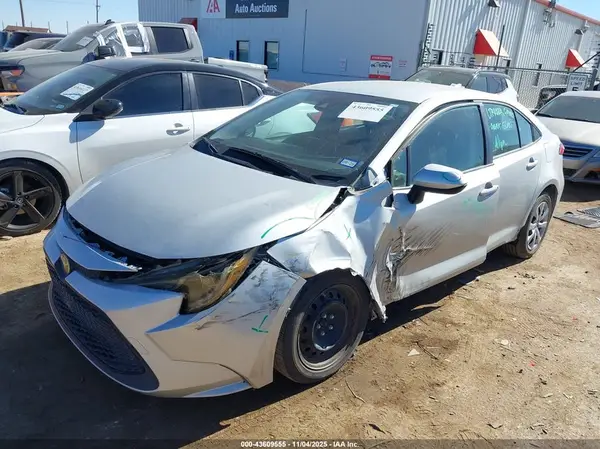 5YFEPMAEXMP247430 2021 TOYOTA COROLLA - Image 2