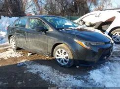 5YFEPMAEXMP253261 2021 TOYOTA COROLLA