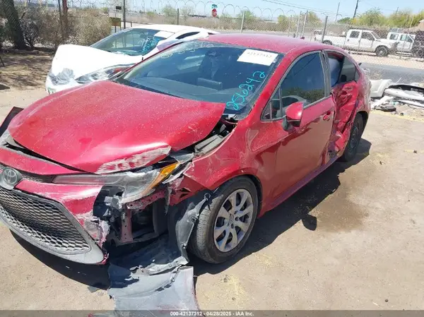 5YFEPMAEXMP256242 2021 TOYOTA COROLLA - Image 2