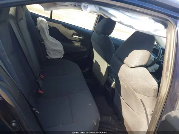 5YFEPMAEXMP260193 2021 TOYOTA COROLLA - Image 8