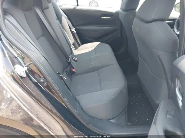 5YFEPMAEXMP268875 2021 TOYOTA COROLLA - Image 8