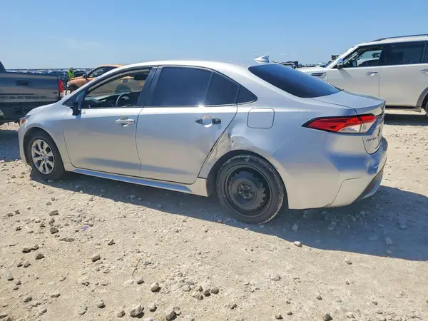 5YFEPMAEXNP274113 2022 TOYOTA COROLLA - Image 2