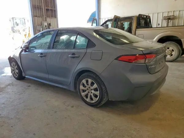 5YFEPMAEXNP275245 2022 TOYOTA COROLLA - Image 2