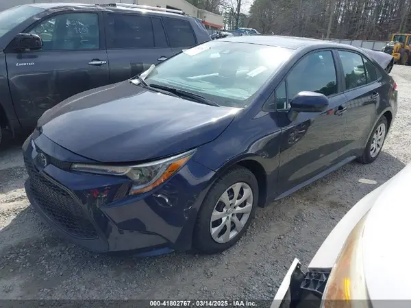 5YFEPMAEXNP292675 2022 TOYOTA COROLLA - Image 2