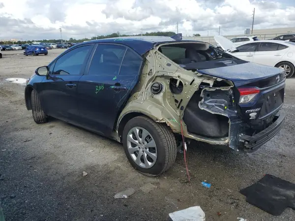 5YFEPMAEXNP296273 2022 TOYOTA COROLLA - Image 2