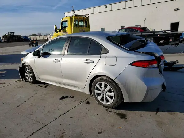 5YFEPMAEXNP299125 2022 TOYOTA COROLLA - Image 2