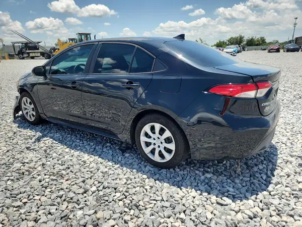 5YFEPMAEXNP302251 2022 TOYOTA COROLLA - Image 2