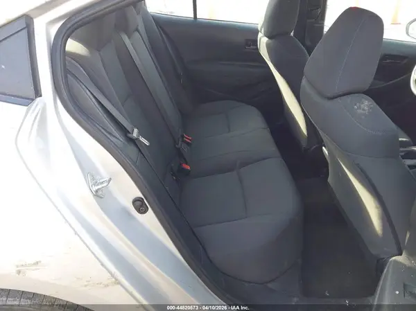 5YFEPMAEXNP304811 2022 TOYOTA COROLLA - Image 8
