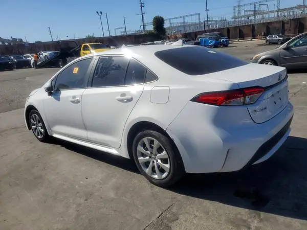 5YFEPMAEXNP305358 2022 TOYOTA COROLLA - Image 2