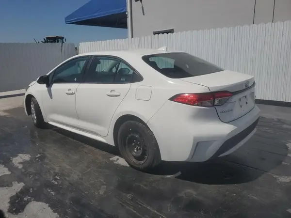 5YFEPMAEXNP307630 2022 TOYOTA COROLLA - Image 2