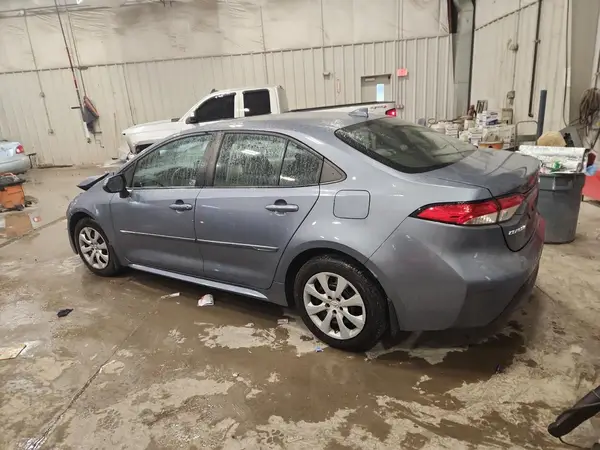 5YFEPMAEXNP310897 2022 TOYOTA COROLLA - Image 2