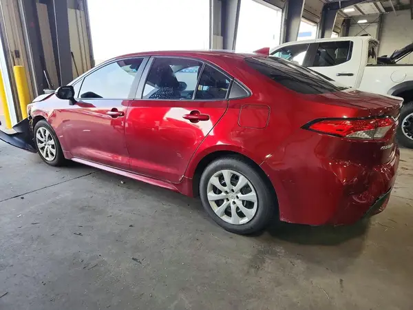 5YFEPMAEXNP323309 2022 TOYOTA COROLLA - Image 2