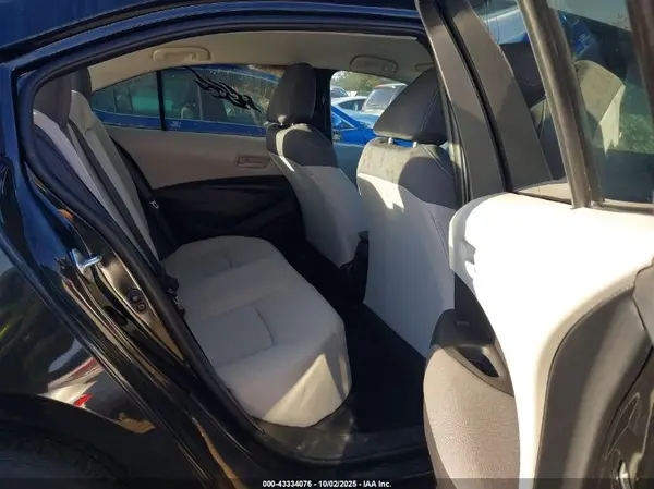 5YFEPMAEXNP333113 2022 TOYOTA COROLLA - Image 8