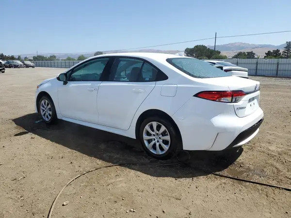 5YFEPMAEXNP343026 2022 TOYOTA COROLLA - Image 2