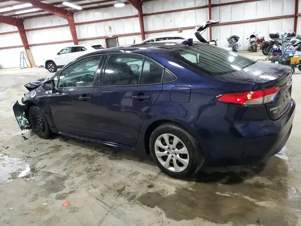5YFEPMAEXNP343611 2022 TOYOTA COROLLA - Image 2