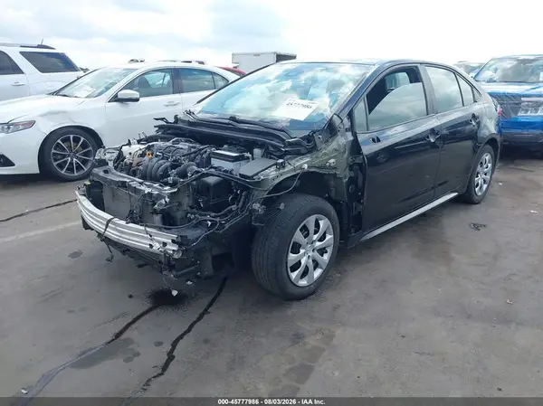 5YFEPMAEXNP345231 2022 TOYOTA COROLLA - Image 2