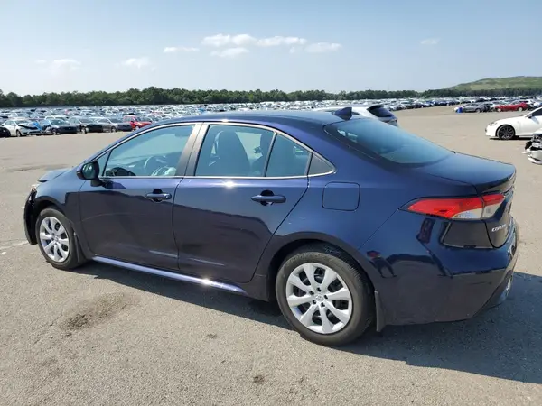 5YFEPMAEXNP346038 2022 TOYOTA COROLLA - Image 2