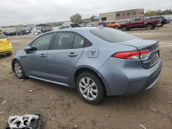 5YFEPMAEXNP348324 2022 TOYOTA COROLLA - Image 2