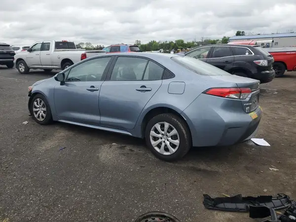 5YFEPMAEXNP349425 2022 TOYOTA COROLLA - Image 2