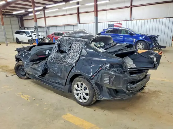 5YFEPMAEXNP356598 2022 TOYOTA COROLLA - Image 2