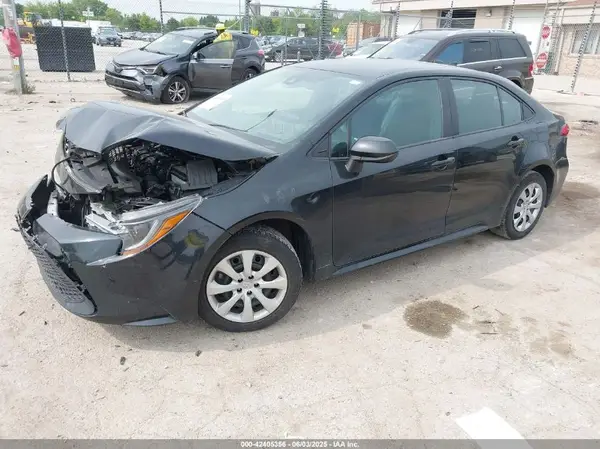 5YFEPMAEXNP356603 2022 TOYOTA COROLLA - Image 2