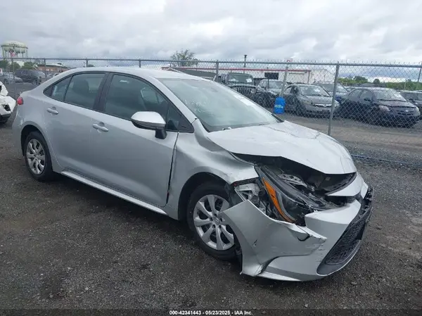 5YFEPMAEXNP356889 2022 TOYOTA COROLLA - Image 1