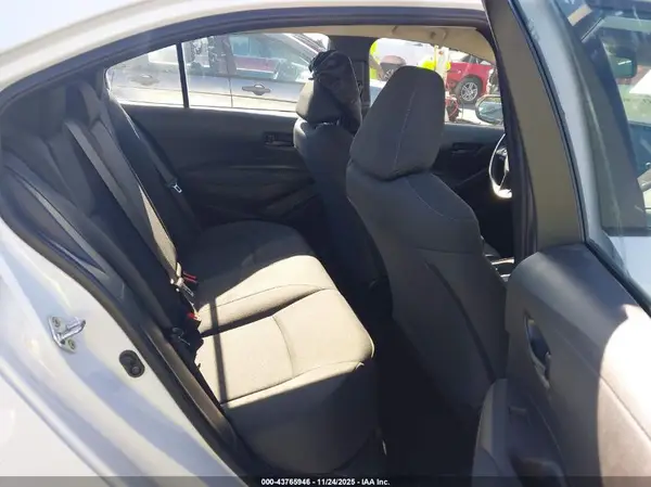5YFEPMAEXNP365866 2022 TOYOTA COROLLA - Image 8