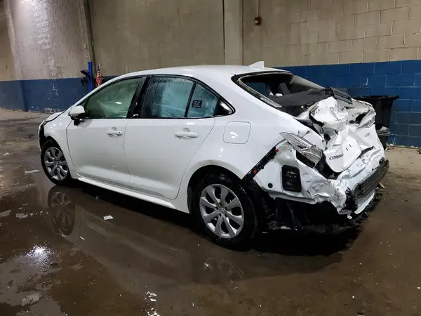 5YFEPMAEXNP368170 2022 TOYOTA COROLLA - Image 2