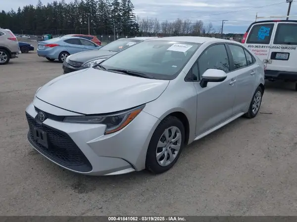 5YFEPMAEXNP368492 2022 TOYOTA COROLLA - Image 2