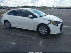 5YFEPMAEXNP370064 2022 TOYOTA COROLLA