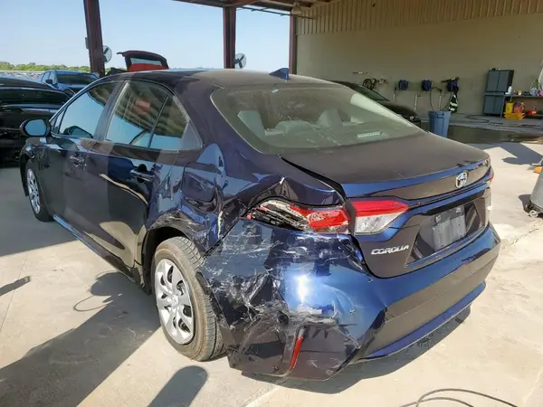 5YFEPMAEXNP370243 2022 TOYOTA COROLLA - Image 2