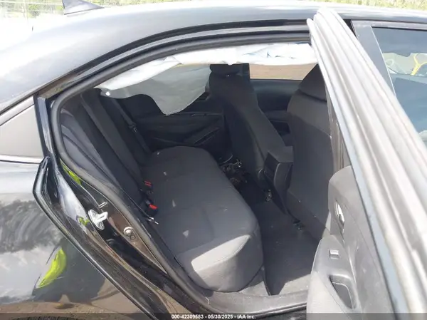 5YFEPMAEXNP371201 2022 TOYOTA COROLLA - Image 8