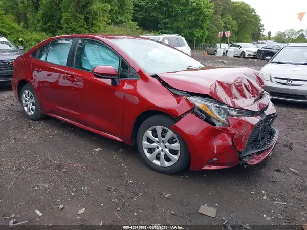 5YFEPMAEXNP371327 2022 TOYOTA COROLLA - Image 1