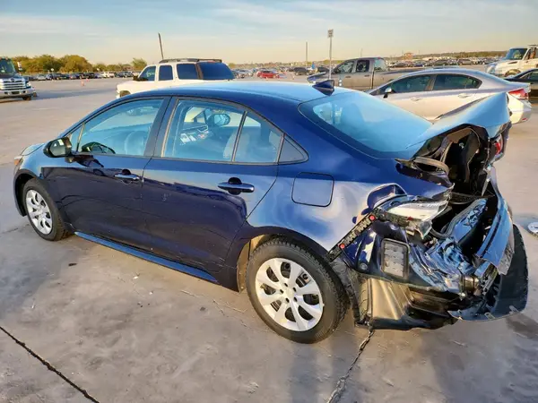 5YFEPMAEXNP371375 2022 TOYOTA COROLLA - Image 2