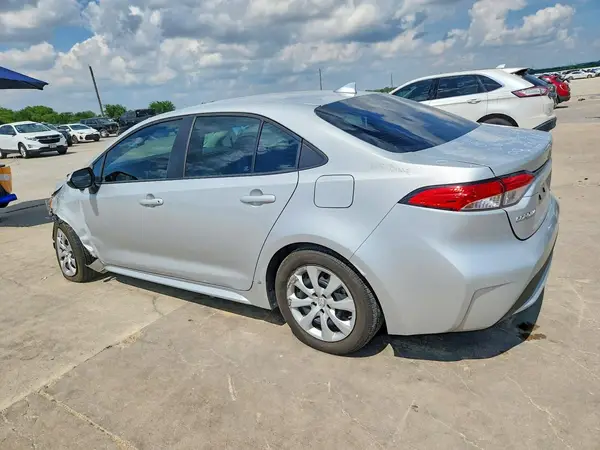 5YFEPMAEXNP376060 2022 TOYOTA COROLLA - Image 2