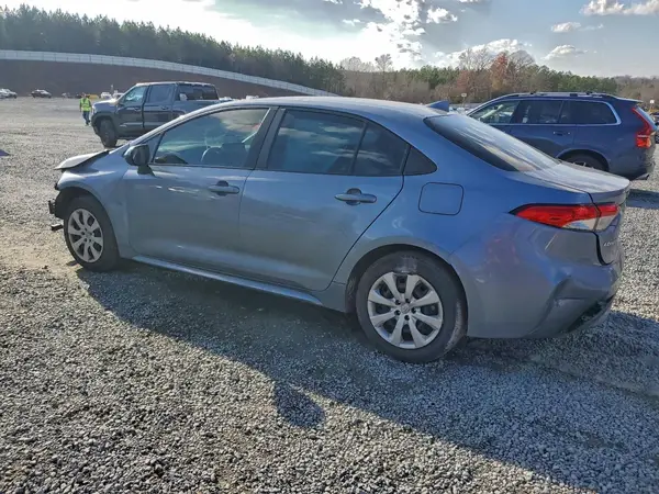 5YFEPMAEXNP388905 2022 TOYOTA COROLLA - Image 2