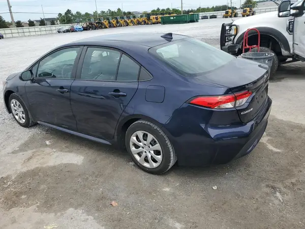 5YFEPMAEXNP390329 2022 TOYOTA COROLLA - Image 2