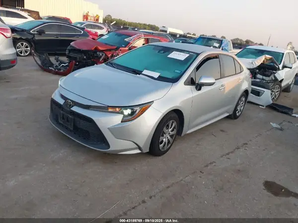 5YFEPRAE0LP071659 2020 TOYOTA COROLLA - Image 2