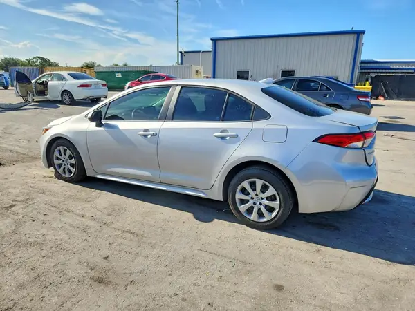 5YFEPRAE0LP128474 2020 TOYOTA COROLLA - Image 2