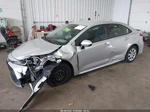 5YFEPRAE0LP132458 2020 TOYOTA COROLLA - Image 2