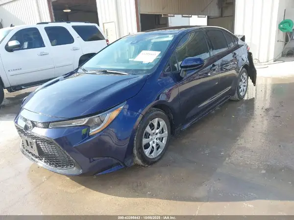 5YFEPRAE1LP016718 2020 TOYOTA COROLLA - Image 2