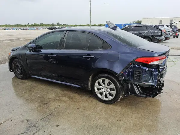5YFEPRAE1LP045748 2020 TOYOTA COROLLA - Image 2