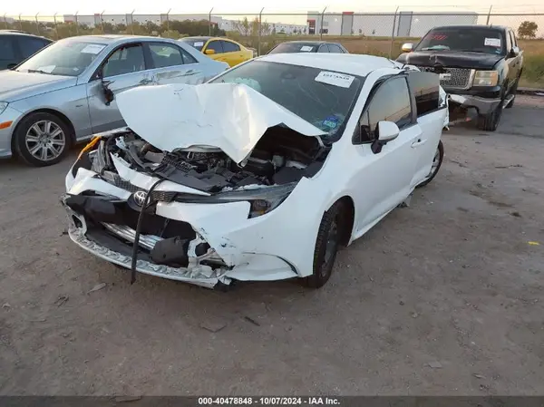 5YFEPRAE1LP050481 2020 TOYOTA COROLLA - Image 2