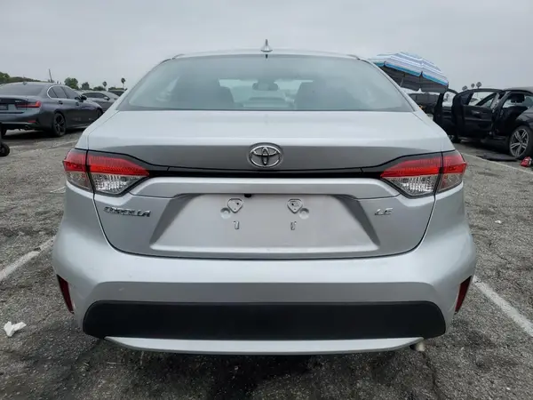 2020 TOYOTA COROLLA auction photo 6