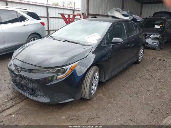5YFEPRAE1LP100893 2020 TOYOTA COROLLA - Image 2