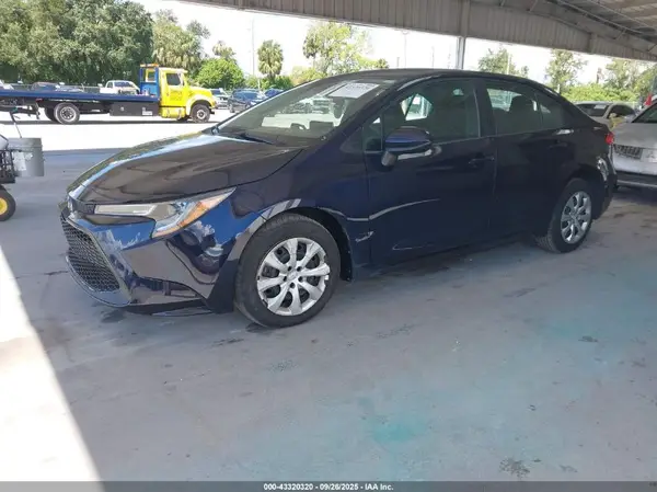 5YFEPRAE1LP104118 2020 TOYOTA COROLLA - Image 2