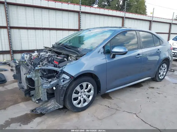 5YFEPRAE1LP110873 2020 TOYOTA COROLLA - Image 2