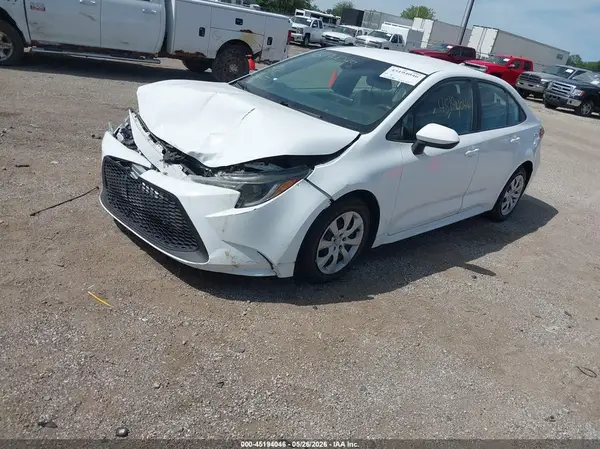 5YFEPRAE1LP131819 2020 TOYOTA COROLLA - Image 2