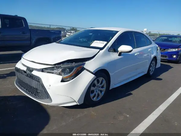 5YFEPRAE2LP041434 2020 TOYOTA COROLLA - Image 2